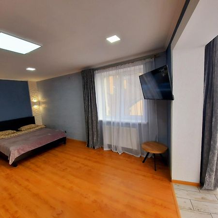 New Luxury Studio Apartment Ivano-Frankivsk Pokoj fotografie
